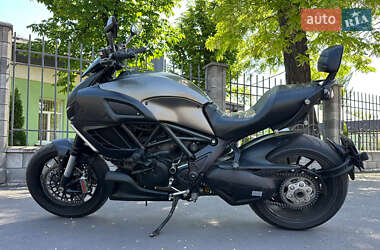Мотоцикл Спорт-туризм Ducati Diavel 2013 в Днепре
