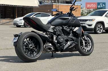 Мотоцикл Без обтекателей (Naked bike) Ducati Diavel 2022 в 