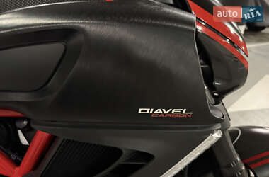 Мотоцикл Круизер Ducati Diavel 2012 в 