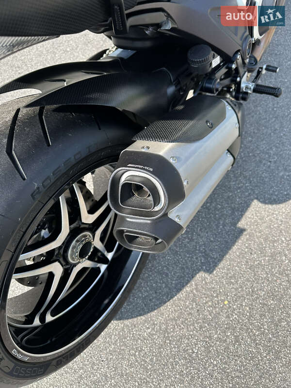 Мотоцикл Круизер Ducati Diavel 2012 в Киеве фото 12 Мотоцикл Круизер Ducati Diavel 2012 в Киеве