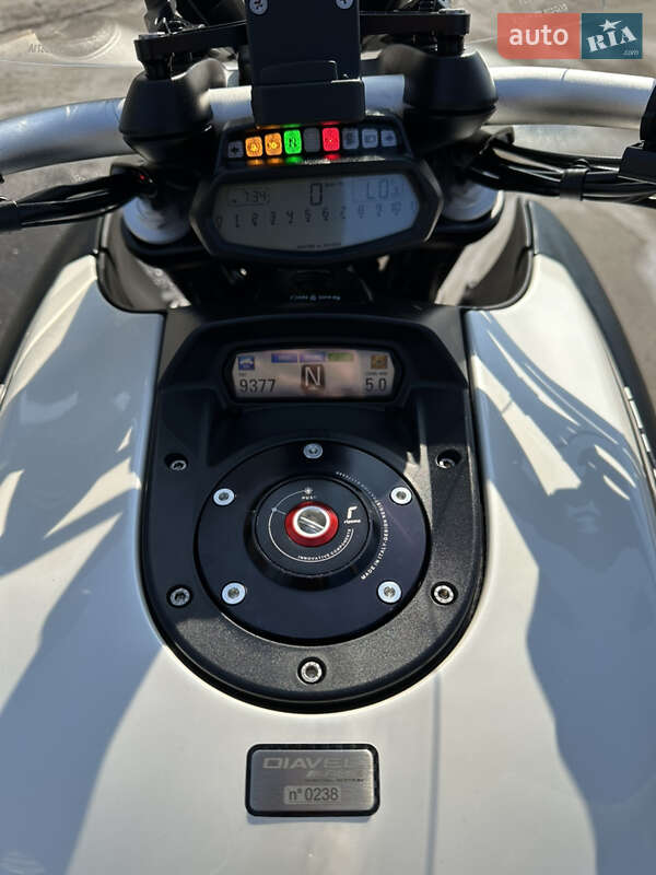 Мотоцикл Круизер Ducati Diavel 2012 в Киеве фото 16 Мотоцикл Круизер Ducati Diavel 2012 в Киеве