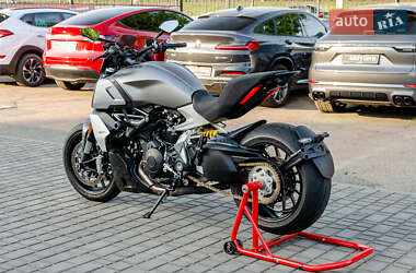 Мотоцикл Без обтекателей (Naked bike) Ducati Diavel 2019 в 