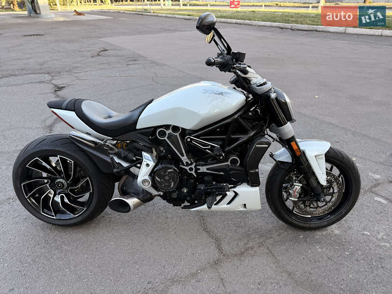 Мотоцикл Круизер Ducati Diavel 2018 в Киеве