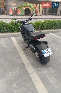 Мотоцикл Круизер Ducati Diavel 2013 в 