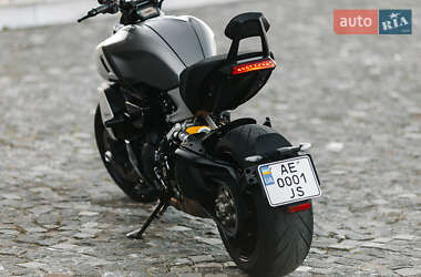 Мотоцикл Круизер Ducati Diavel 2020 в 