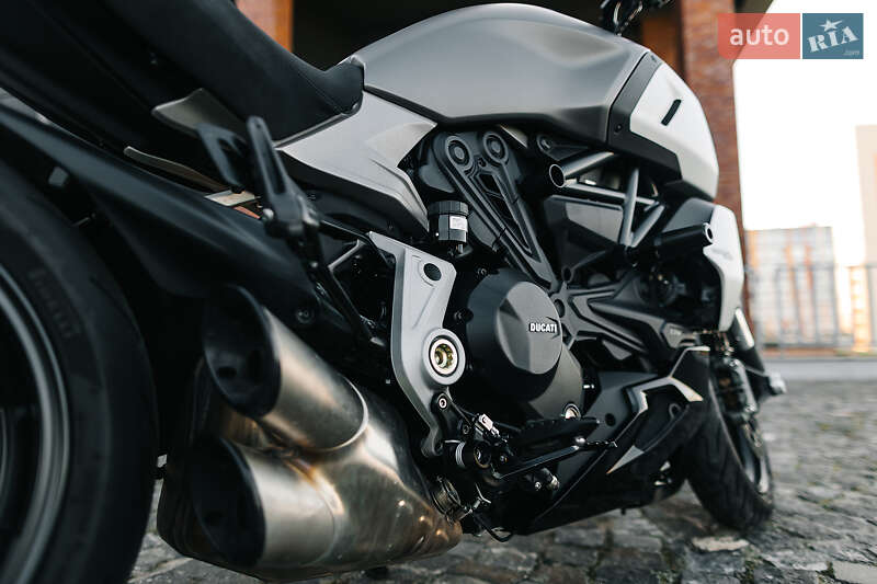Мотоцикл Круизер Ducati Diavel 2020 в Днепре