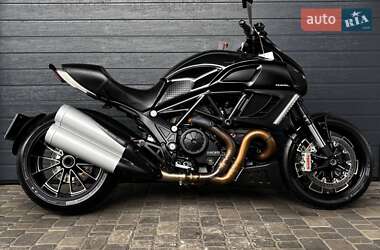 Мотоцикл Круізер Ducati Diavel 2011 в  фото 2 Мотоцикл Круізер Ducati Diavel 2011 в