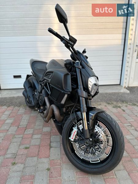 Спортбайк Ducati Diavel 2015 в Одессе