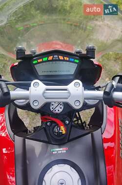 Мотоцикл Многоцелевой (All-round) Ducati Hyperstrada 2016 в 