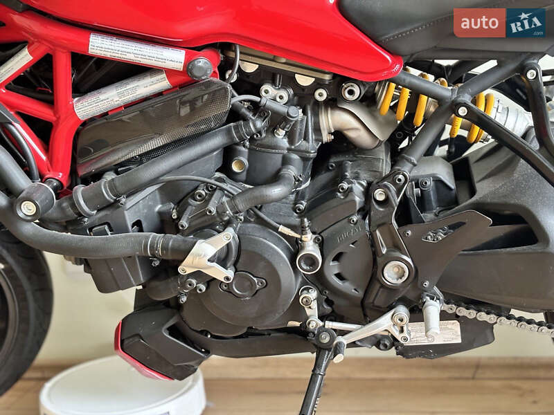 Мотоцикл Без обтекателей (Naked bike) Ducati Monster 1200 2016 в Киеве