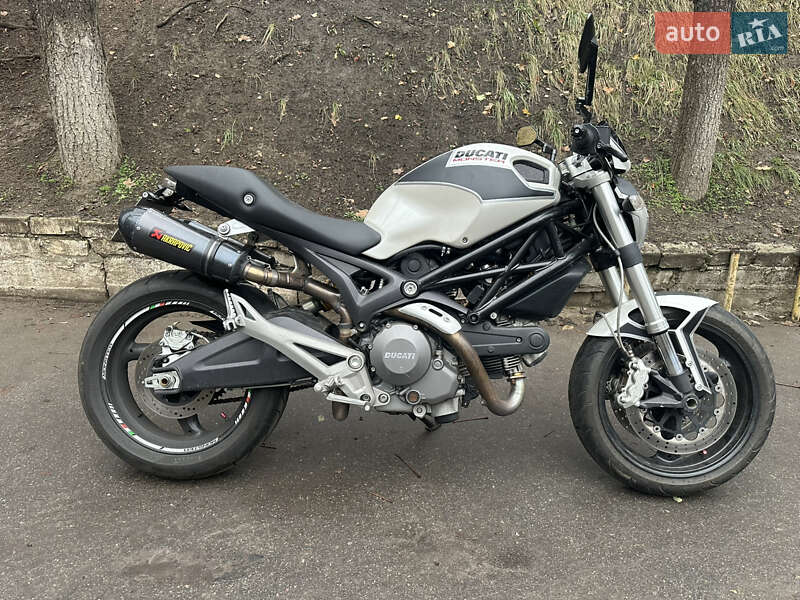 Мотоцикл Без обтікачів (Naked bike) Ducati Monster 696 2014 в Києві