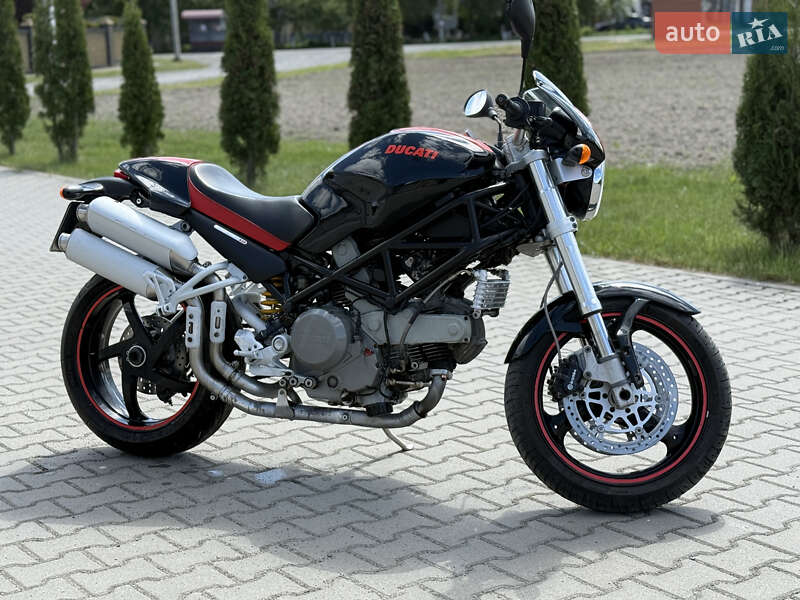 Ducati Monster 796 2005