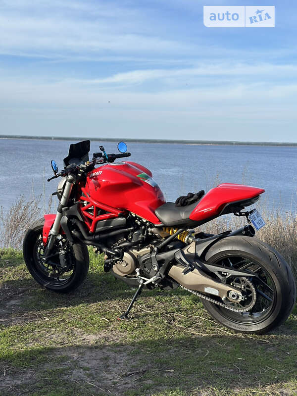 Мотоцикл Без обтекателей (Naked bike) Ducati Monster 821 2015 в Киеве
