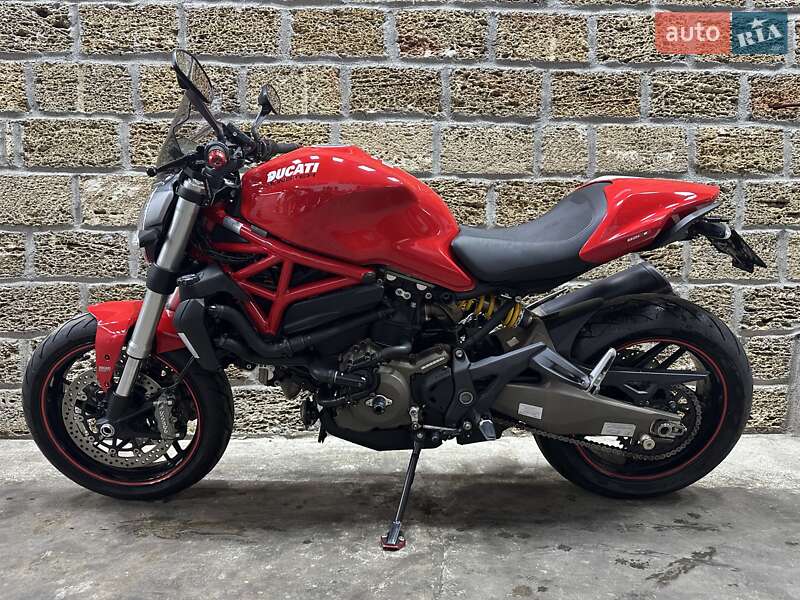 Мотоцикл Без обтекателей (Naked bike) Ducati Monster 821 2015 в Одессе
