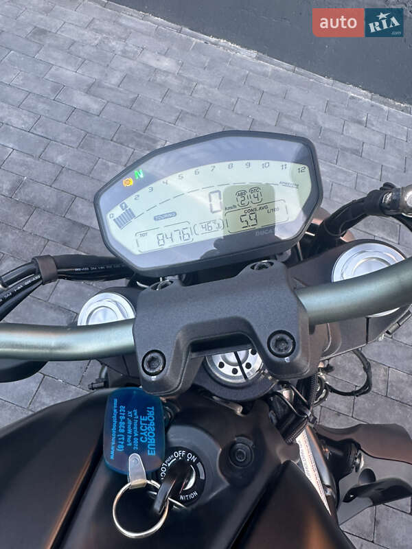 Спортбайк Ducati Monster 821 2016 в Киеве фото 5 Спортбайк Ducati Monster 821 2016 в Киеве
