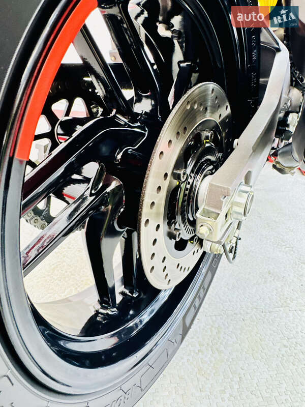 Спортбайк Ducati Monster 821 2020 в Одессе