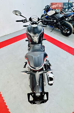 Спортбайк Ducati Monster 821 2020 в 