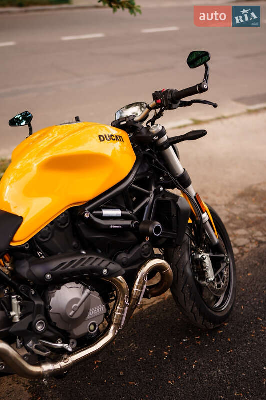 Мотоцикл Без обтекателей (Naked bike) Ducati Monster 821 2018 в Киеве фото 4 Мотоцикл Без обтекателей (Naked bike) Ducati Monster 821 2018 в Киеве