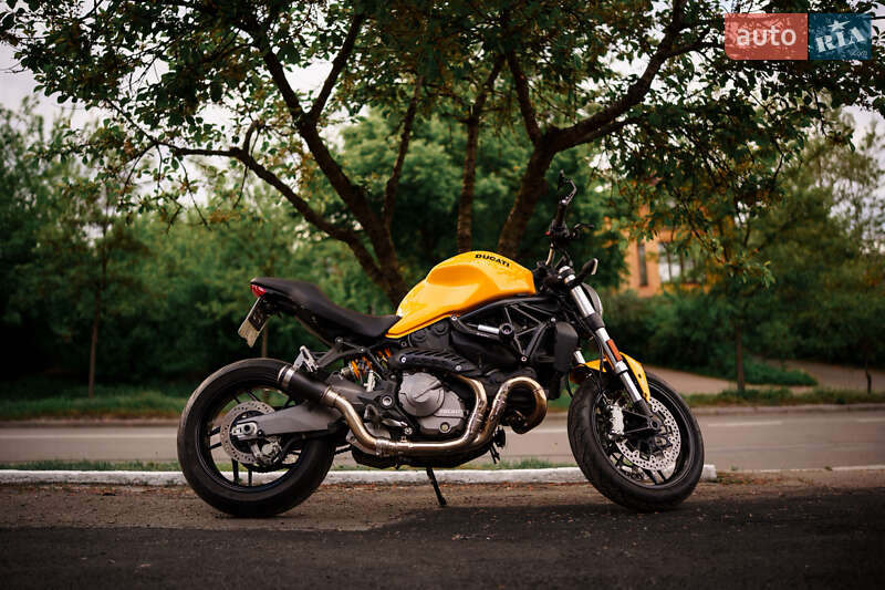 Ducati Monster 821 2018 Ducati Monster 821 2018