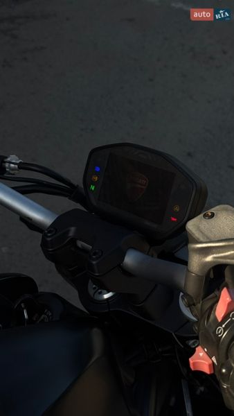 Мотоцикл Без обтекателей (Naked bike) Ducati Monster 821 2018 в Луцке