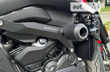 Мотоцикл Без обтекателей (Naked bike) Ducati Monster 937 2023 в 