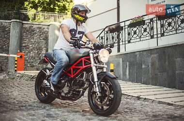 Спортбайк Ducati Monster 2008 в Киеве