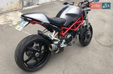 Спортбайк Ducati Monster 2008 в Києві
