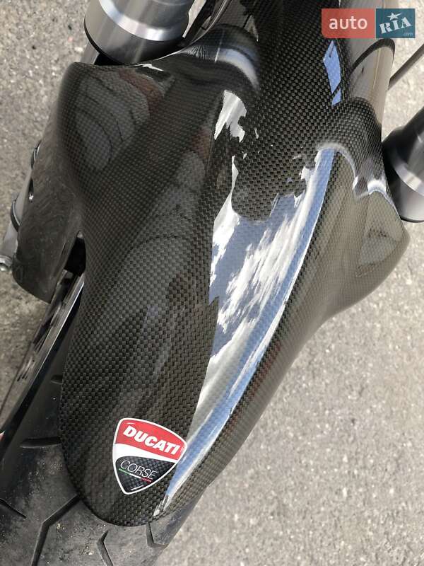 Спортбайк Ducati Monster 2008 в Киеве