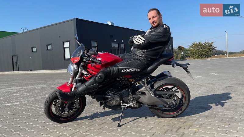 Мотоцикл Без обтекателей (Naked bike) Ducati Monster 2020 в Киеве