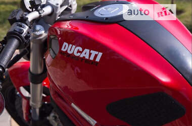 Мотоцикл Без обтікачів (Naked bike) Ducati Monster 2010 в Львові