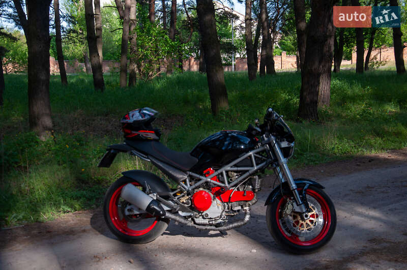 Мотоцикл Без обтікачів (Naked bike) Ducati Monster 2002 в Кременчуці