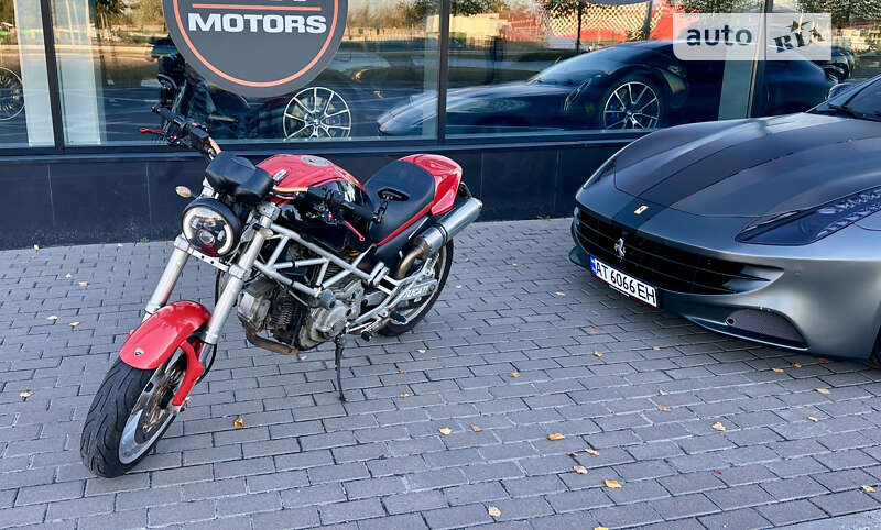 Ducati Monster 2000