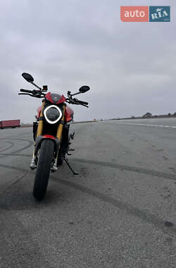 Мотоцикл Без обтекателей (Naked bike) Ducati Monster 2023 в 