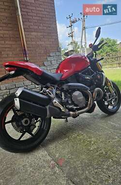 Мотоцикл Классик Ducati Monster 2018 в 