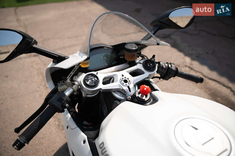Спортбайк Ducati Panigale 959 2018 в Києві фото 11 Спортбайк Ducati Panigale 959 2018 в Києві