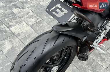 Спортбайк Ducati Panigale V2 2024 в 