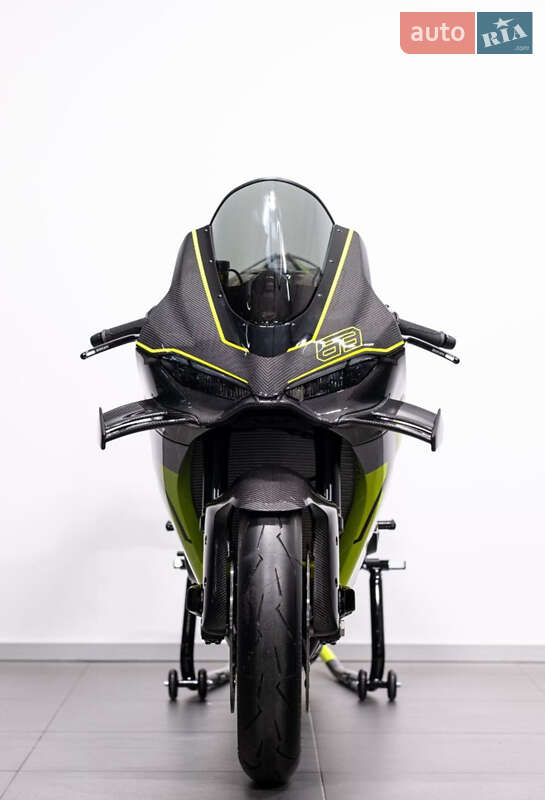 Спортбайк Ducati Panigale V4 2025 в Киеве