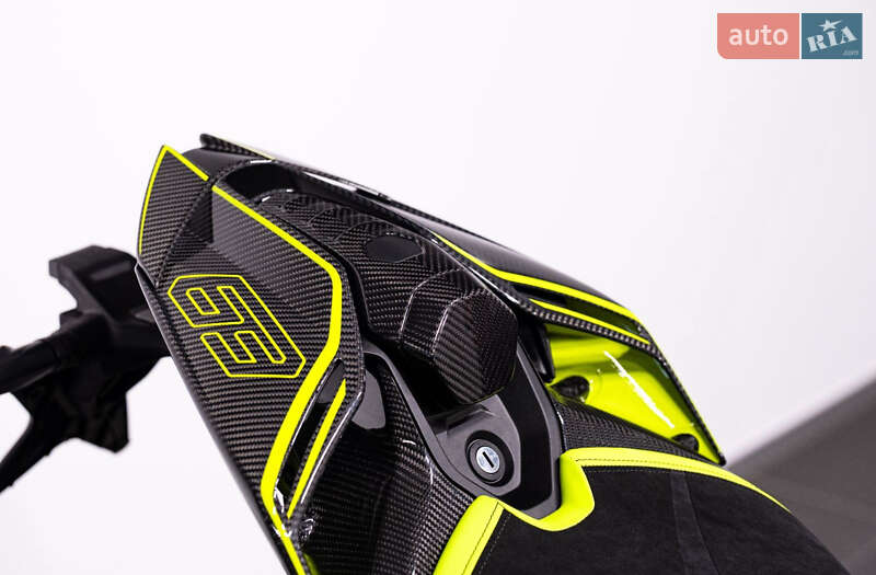 Спортбайк Ducati Panigale V4 2025 в Киеве