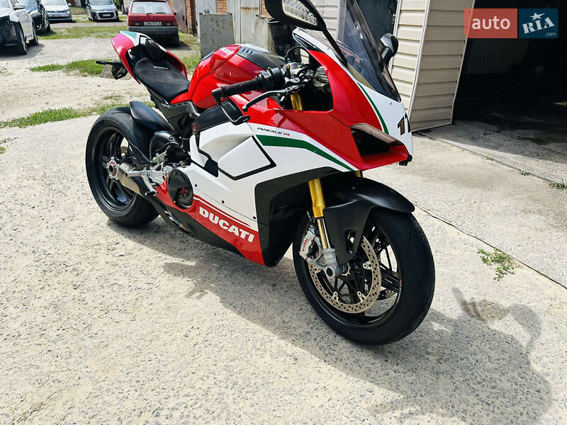 Спортбайк Ducati Panigale V4S 2019 в Сумах