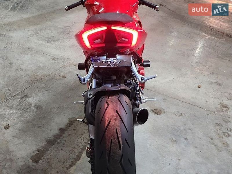 Спортбайк Ducati Panigale 2020 в Киеве фото 3 Спортбайк Ducati Panigale 2020 в Киеве