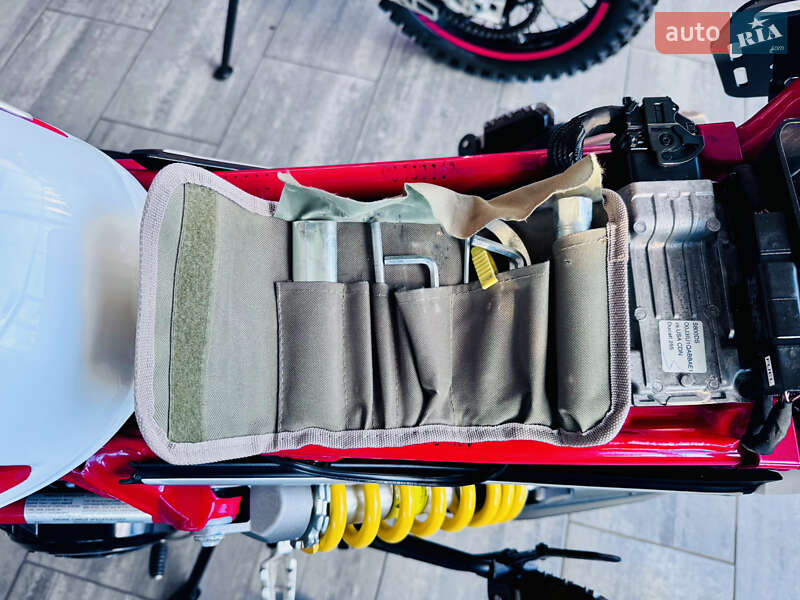 Мотоцикл Внедорожный (Enduro) Ducati Scrambler 2020 в Киеве фото 21 Мотоцикл Внедорожный (Enduro) Ducati Scrambler 2020 в Киеве