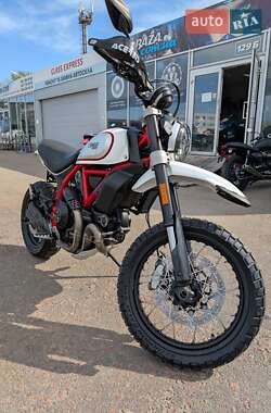 Мотоцикл Багатоцільовий (All-round) Ducati Scrambler 2019 в 