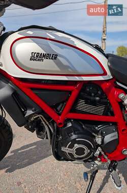 Мотоцикл Багатоцільовий (All-round) Ducati Scrambler 2019 в 