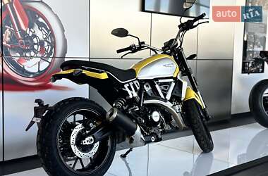 Кафе рейсер Ducati Scrambler 2025 в  фото 3 Кафе рейсер Ducati Scrambler 2025 в