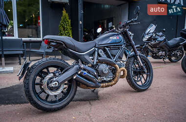 Скремблер Ducati Scrambler 2016 в 