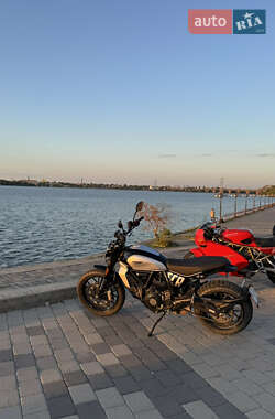 Мотоцикл Классик Ducati Scrambler 2023 в 