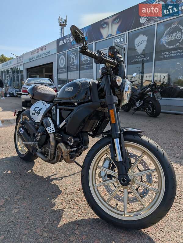 Кафе рейсер Ducati Scrambler 2018 в Киеве