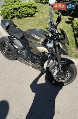 Спортбайк Ducati Streetfighter 2023 в Ужгороде