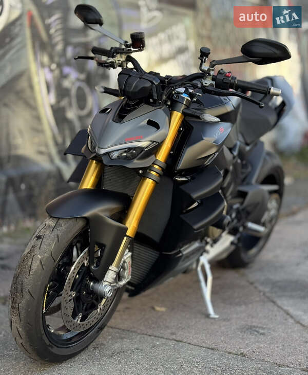 Мотоцикл Без обтекателей (Naked bike) Ducati Streetfighter 2024 в Киеве фото 6 Мотоцикл Без обтекателей (Naked bike) Ducati Streetfighter 2024 в Киеве