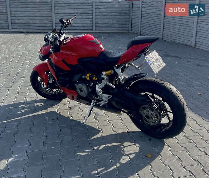 Мотоцикл Без обтекателей (Naked bike) Ducati Streetfighter 2022 в Белой Церкви фото Мотоцикл Без обтекателей (Naked bike) Ducati Streetfighter 2022 в Белой Церкви
